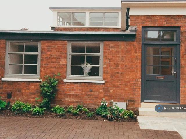 Bungalow for rent in Evershot, Oxfordshire