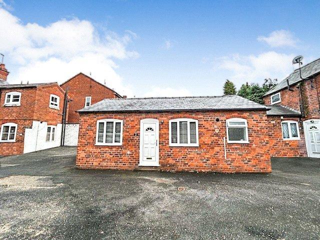 Bungalow for rent in Foxholes, Rushock