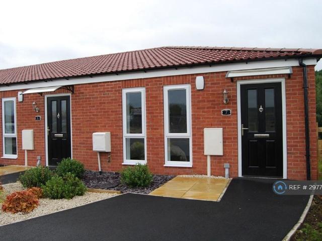Bungalow for rent in Ollerton and Boughton CP, Alverton