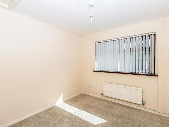 House for rent in Bryn, Wales