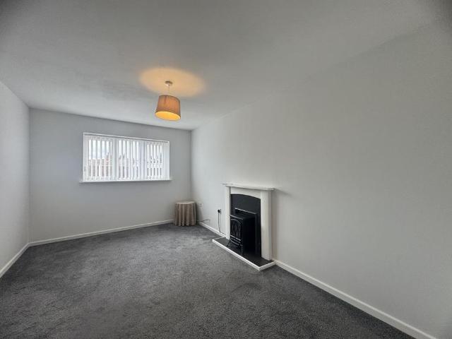 House for rent in Coseley, West Midlands