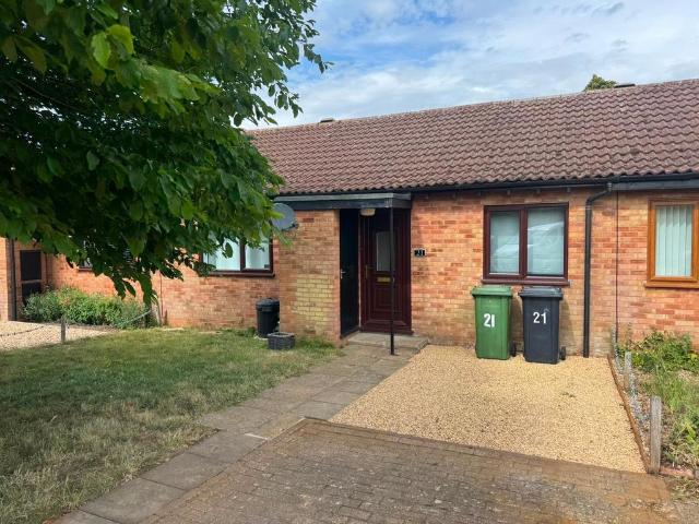 Bungalow for rent in Brookville, Isle Of Man