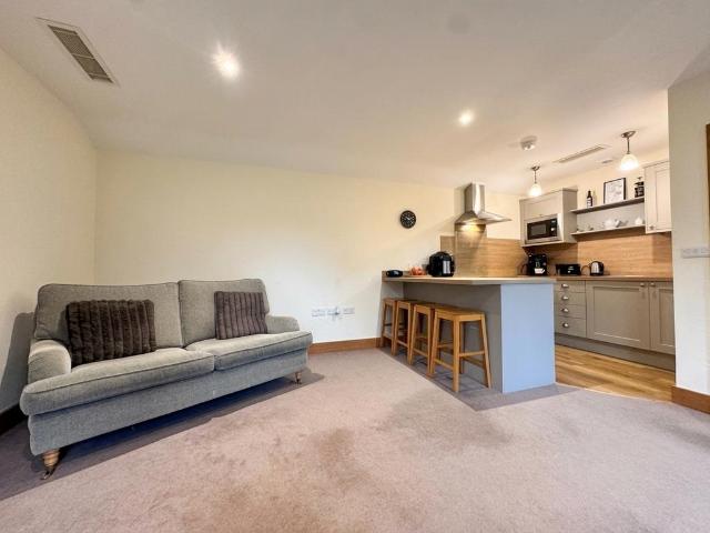 Bungalow for rent in Allen's Green, East Hertfordshire
