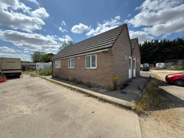 Bungalow for rent in Chedburgh, Suffolk