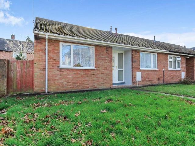 Bungalow for rent in Leegomery, Telford
