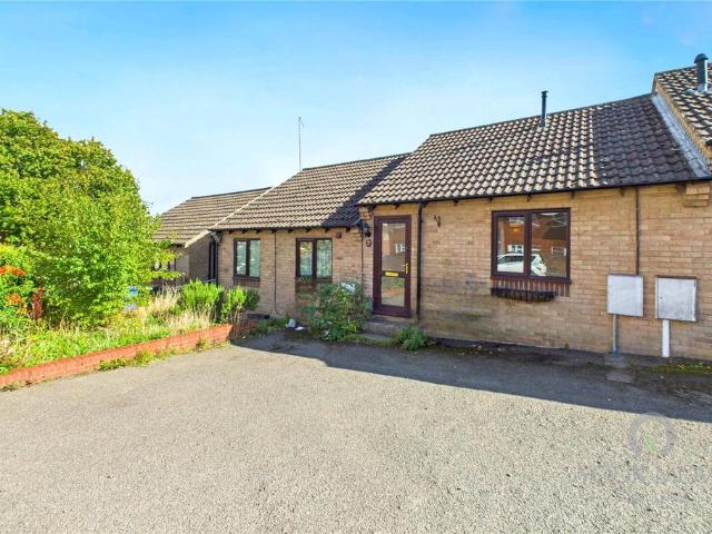Bungalow for rent in Kettering