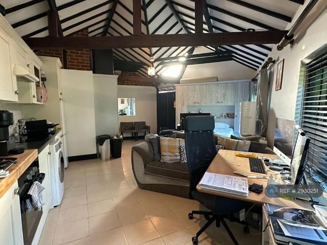 House for rent in Cayton