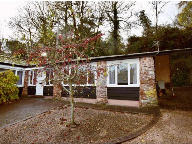 Bungalow for rent in Cockington, Babbacombe