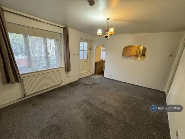 House for rent in West Thurrock, Purfleet-on-Thames