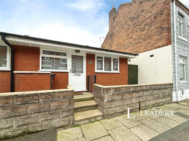 Bungalow for rent in Burslem, Stoke-on-Trent