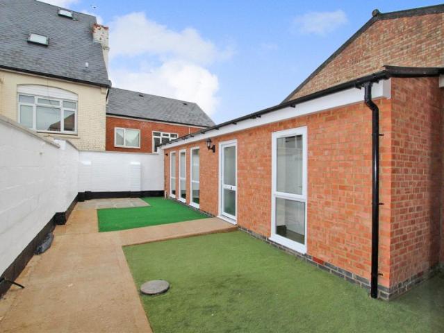 Apartment for rent in Avondale, Kettering