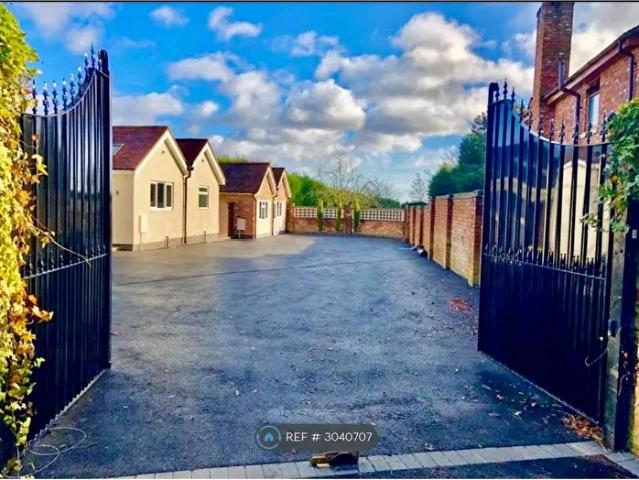 Apartment for rent in Balsall Common, Solihull