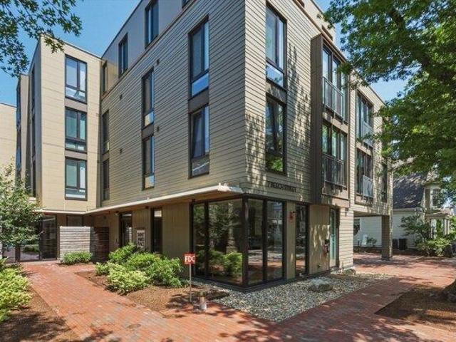 Condo for sale in Cambridge, Massachusetts