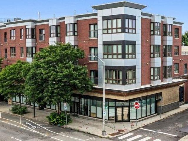 Condo for sale in Avon Hill, Cambridge