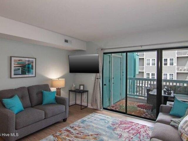 Condo for sale in Carolina Beach, North Carolina