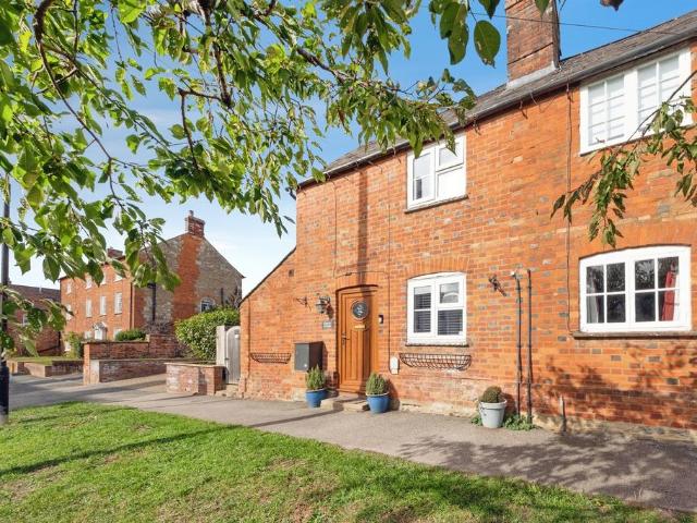 House for sale in Gawcott with Lenborough, Gawcott