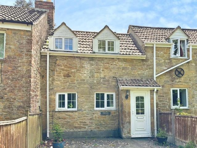 House for sale in East Chinnock, Somerset