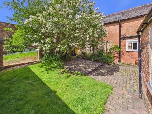 House for sale in Stanford On Avon, Leicestershire