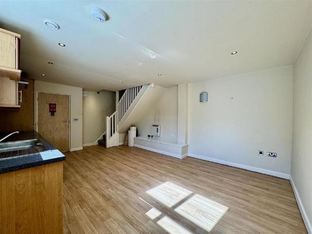 House for rent in Brighouse, West Yorkshire