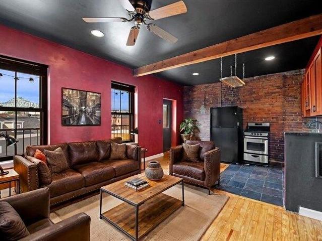 Condo for sale in Chelsea, Massachusetts
