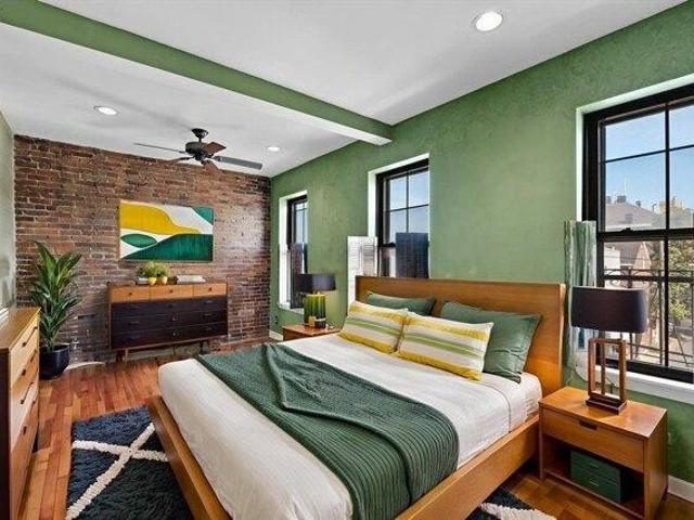 Condo for sale in Chelsea, Massachusetts