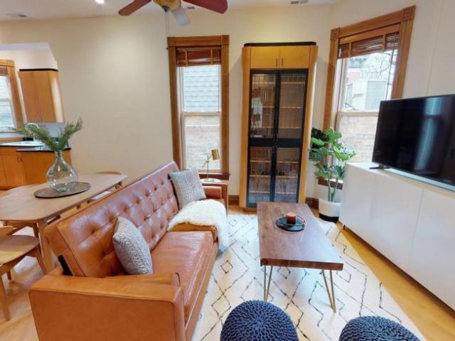 Room for rent in Chicago Park, Illinois