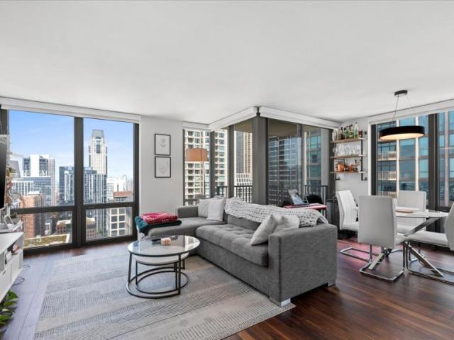 Condo for rent in Chicago Park, Illinois
