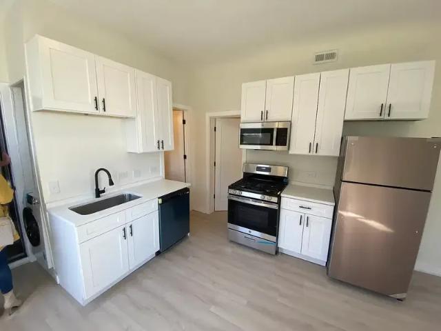 Apartment for rent in Chicago Park, Illinois