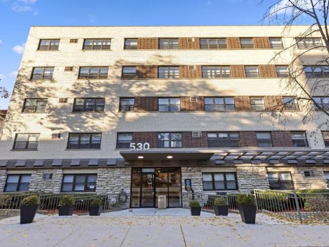 Condo for rent in Chicago Park, Illinois
