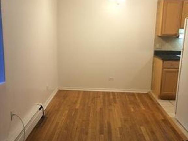 Apartment for rent in Chicago Park, Illinois