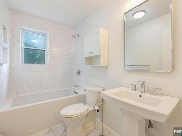 Condo for sale in Passaic, New Jersey