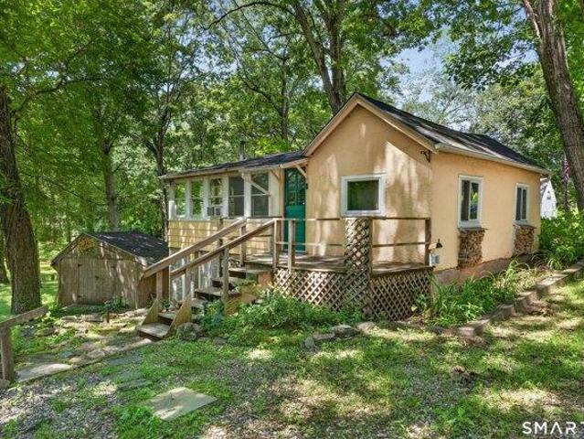House for sale in Clinton, Connecticut