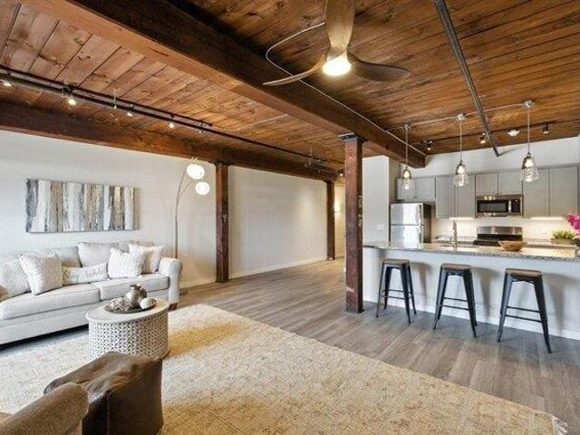Condo for sale in Clinton, Massachusetts