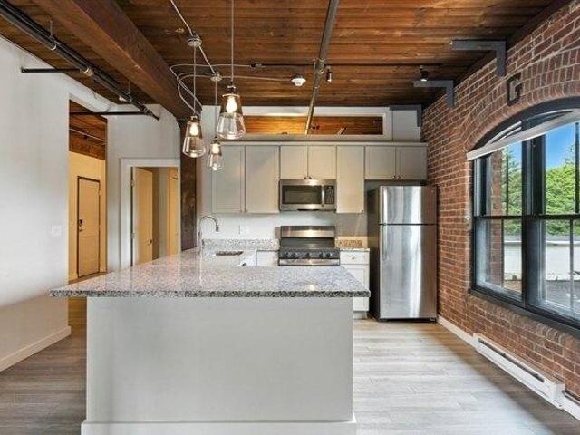 Condo for sale in Clinton, Massachusetts