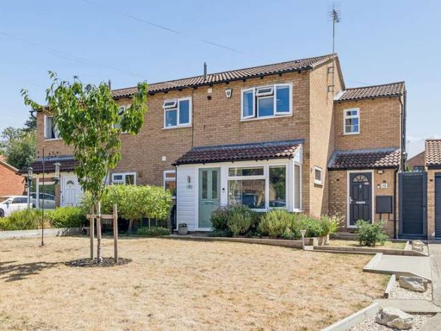 House for sale in Wexham, George Green