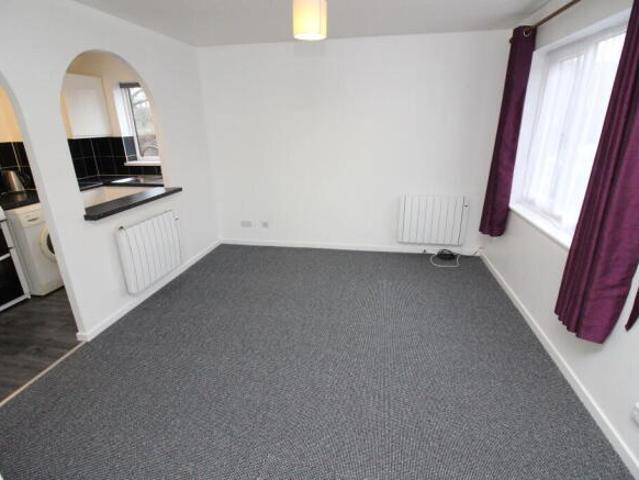 House for rent in Worcester Park, Greater London