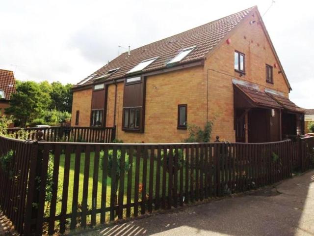 House for sale in Chells Manor, Shephall