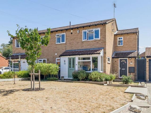 House for sale in Wexham, George Green