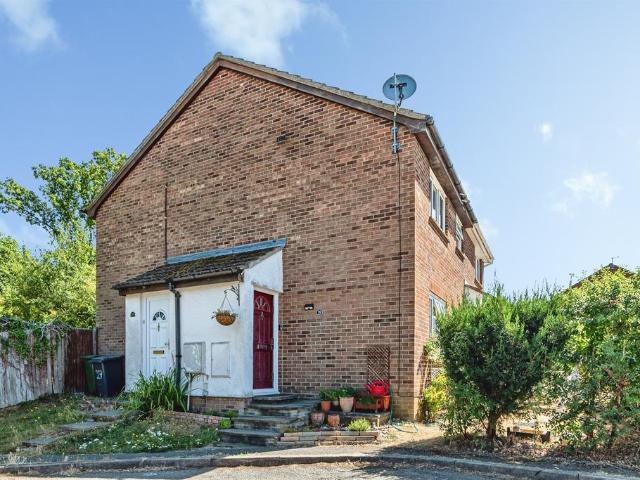 House for sale in Tadley, Priest Down
