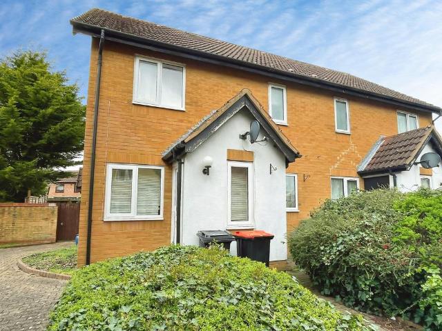 House for sale in Fenny Stratford, Milton Keynes