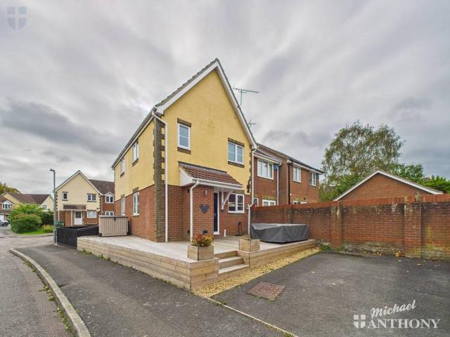 House for sale in Stoke Mandeville, Isle Of Man
