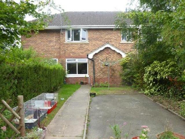 House for sale in Stoke Pound, Bromsgrove