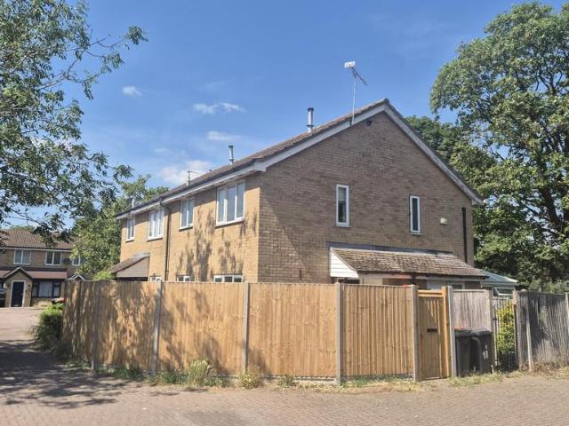 House for rent in Woodside Estate, Houghton Regis
