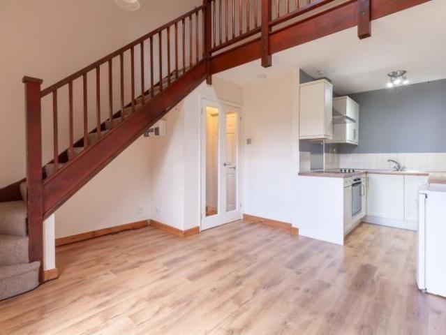 House for rent in Elmsbrook, Evershot