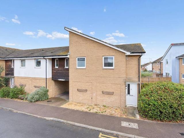 Flat for sale in Tankerton, Canterbury