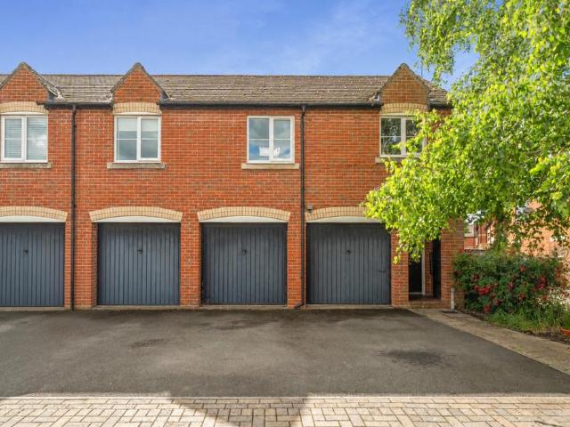 Flat for sale in Charlton, Dromore