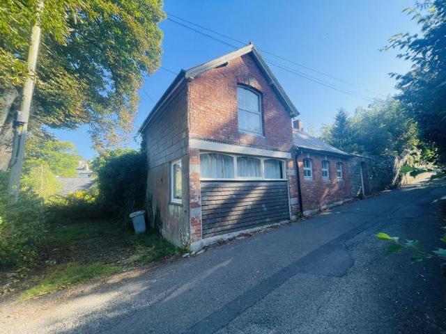 Flat for sale in Lamellion, Cornwall