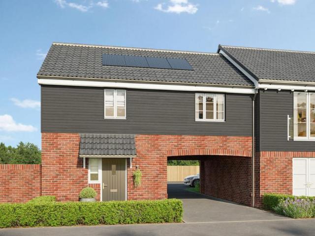 Flat for sale in Walton, Felixstowe