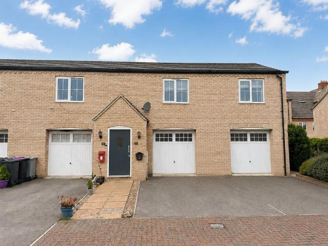 Flat for sale in Barholm, Lincolnshire