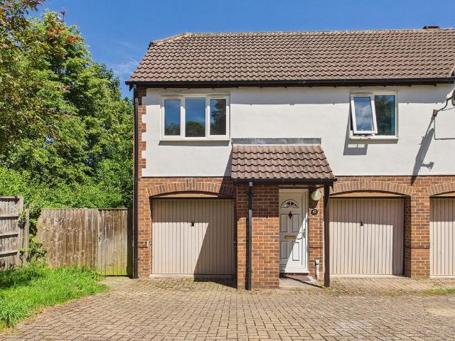 Flat for sale in Haddon, East Midlands
